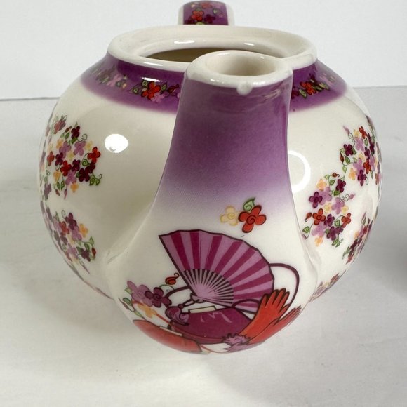 Red Hat Society Teapot Cardew Design 2004 Official Licensed Product - Picture 5 of 11